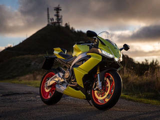 Aprilia’s Answer To The 790 Duke And Street Triple Is Coming To India Aprilia’s Answer To The 790 Duke And Street Triple Is Coming To India