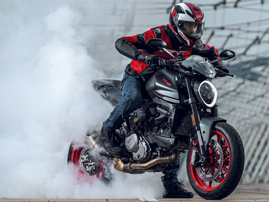 2021 Ducati Monster vs Ducati Monster 821 Differences Explained