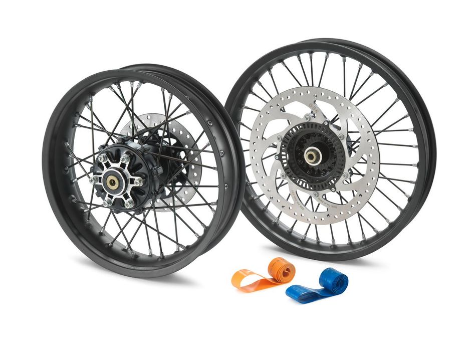 KTM Introduces Spoked Wheels For The 390 Adventure