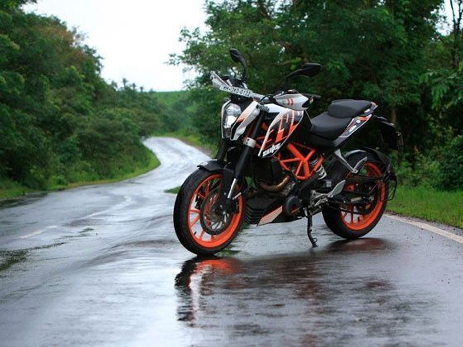 5 Two wheelers Who Dropped Their VFM Badge Over Time 5 Two wheelers Who Dropped Their VFM Badge Over Time