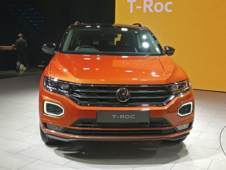 Jeep Compass,Skoda Karoq,Hyundai Creta,Tata Harrier Rivalling ...