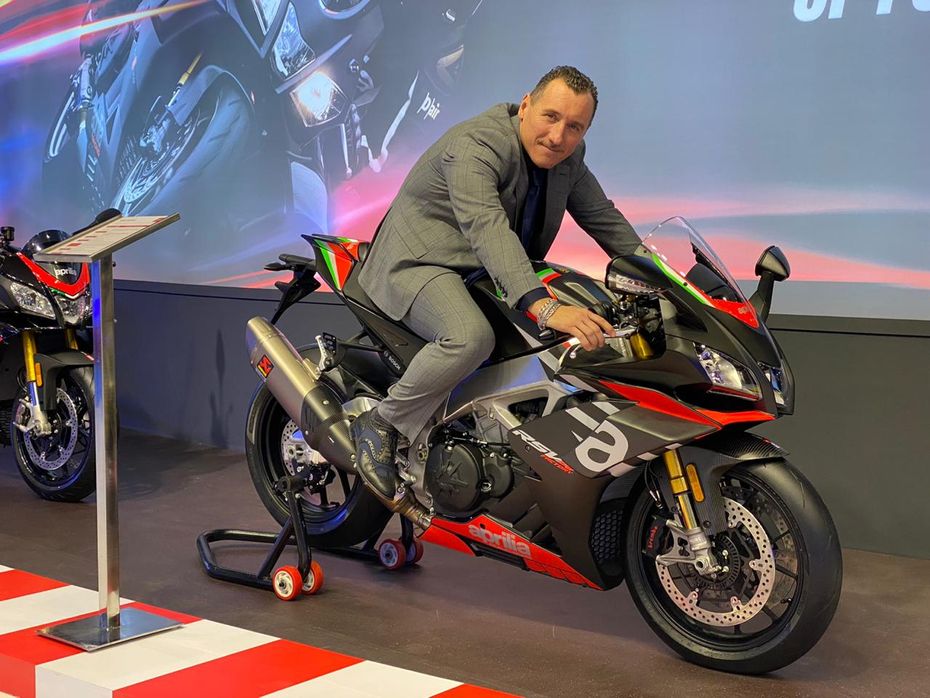 2020 Aprilia RSV4 1100 Factory And Tuono 1100 RR Prices Out