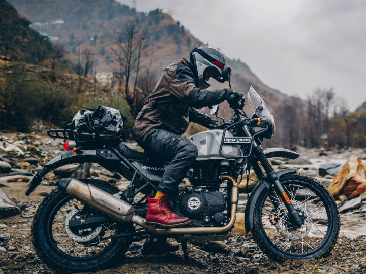 royal enfield himalayan on road price