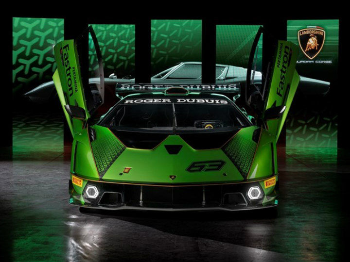 The Lamborghini Essenza SCV12 Hypercar Is A 830PS Track Devouring