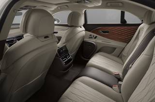 Bentley Flying Spur’s 3D Wood Panels Are A Modern Twist To Old-fashioned Luxury! Bentley Flying Spur’s 3D Wood Panels Are A Modern Twist To Old-fashioned Luxury!