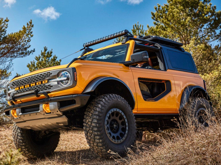 ZW-Ford-Bronco-Feature-4