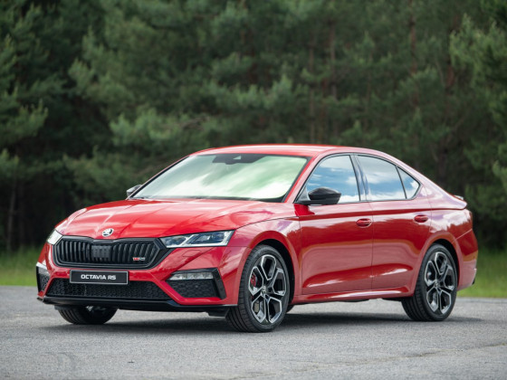 Skoda Octavia Rs With 2 0 Litre Tdi And Tsi Engines Revealed Zigwheels
