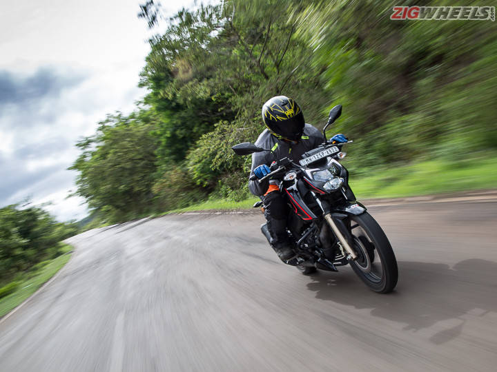 best helmet for apache rtr 200