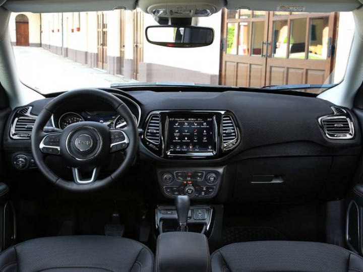 ZW-Jeep-Compass-2020-3