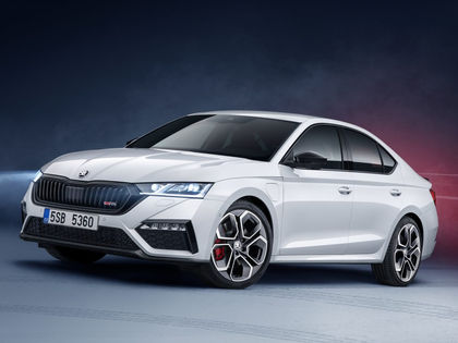 2020 Skoda Octavia RS iV Makes Global Debut. Comes With A New Hybrid  Powertrain - ZigWheels