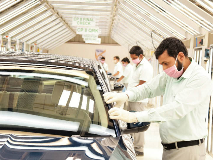 ZW-Skoda-Superb-Manufacturing