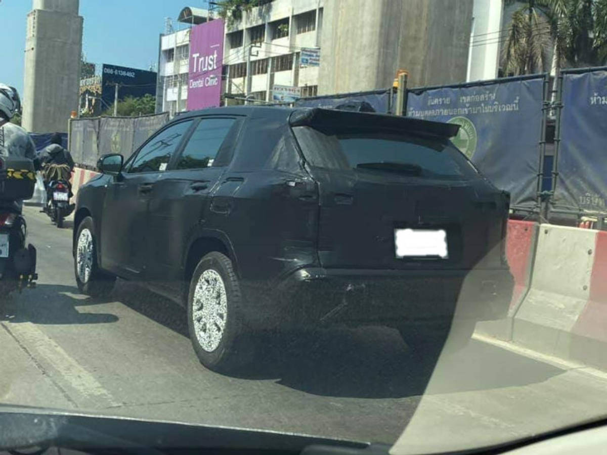 Toyota RAV4 SUV Spotted Undisguised In India Ahead Of Expected