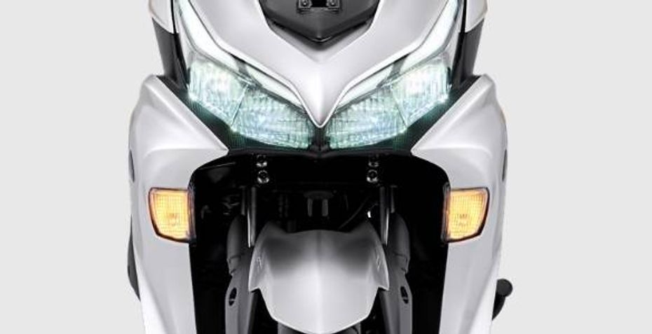 Yamaha Aerox 155 headlight
