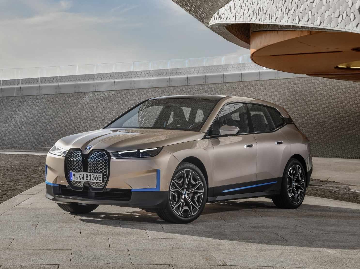 Production-spec BMW iNEXT To Be Called iX, Will Go Head To Head