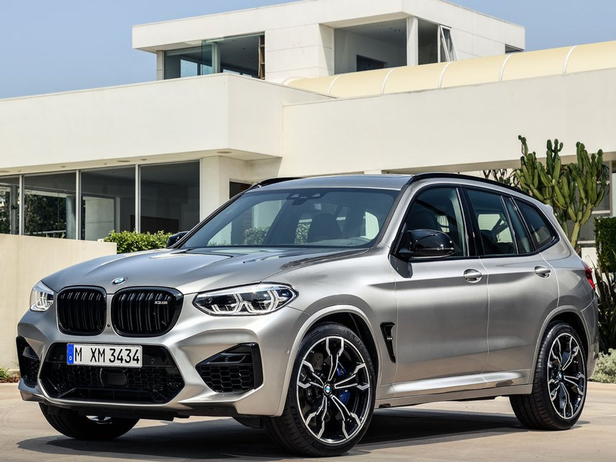 BMW X3 M launched in India at Rs 99.9 lakh. The X3 M is the first mid-size  SUV from BMW with an M performance.