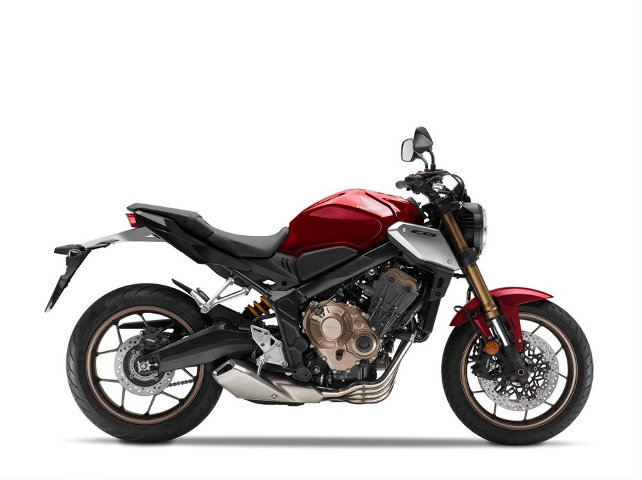 Honda CB560R Middleweight Naked Updated for 202