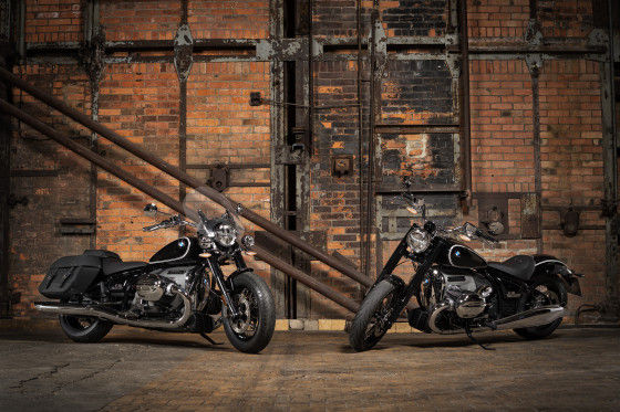 The BMW R 18 Classic Fills The Void Left By Harley-Davidson Heritage  Classic - ZigWheels