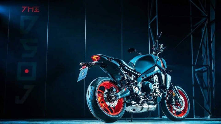 Yamaha MT09 Details Revealed