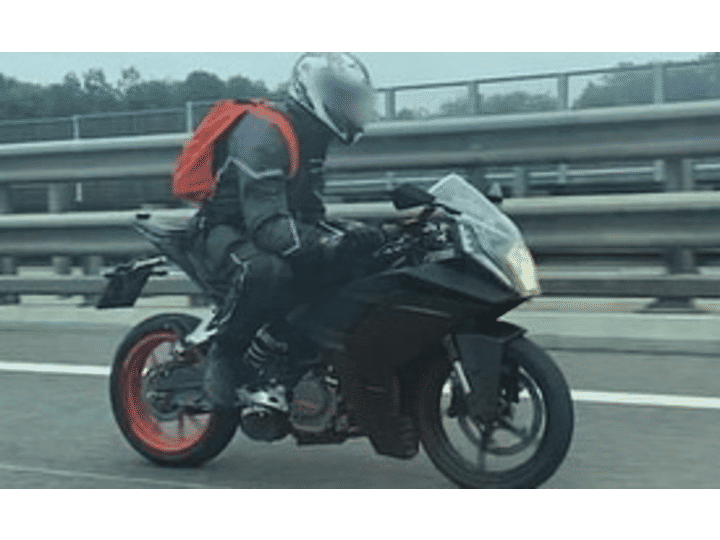 Next-Generation KTM RC 390 Spotted Yet Again