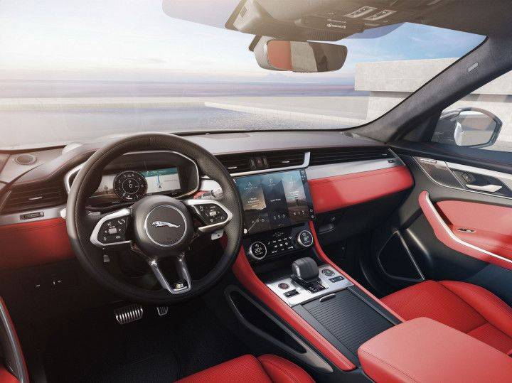 ZW-Jaguar-F-Pace