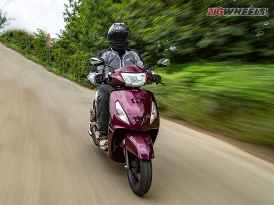 TVS iQube Electric vs BS6 Jupiter ZX Disc: Road Test Review