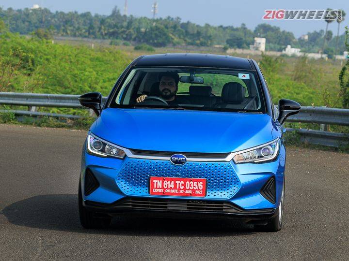 BYD E6 First Drive Review: An Electric MPV To Rival The Innova? - ZigWheels