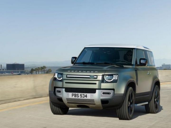 EPIC NEW LAND ROVER DEFENDER 本　希少　未使用 Land Rover Defender Could Get A Pick-up Iteration - ZigWheels