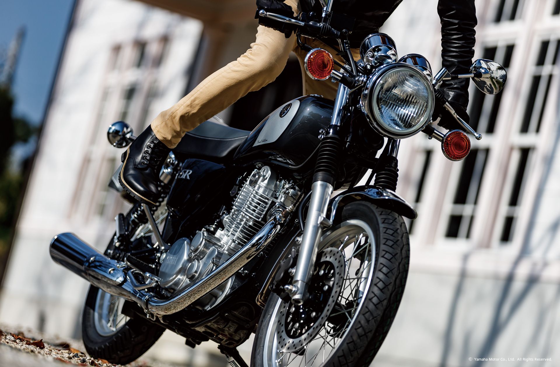 Yamaha SR400 Retro Bike: Final Edition Launched - ZigWheels