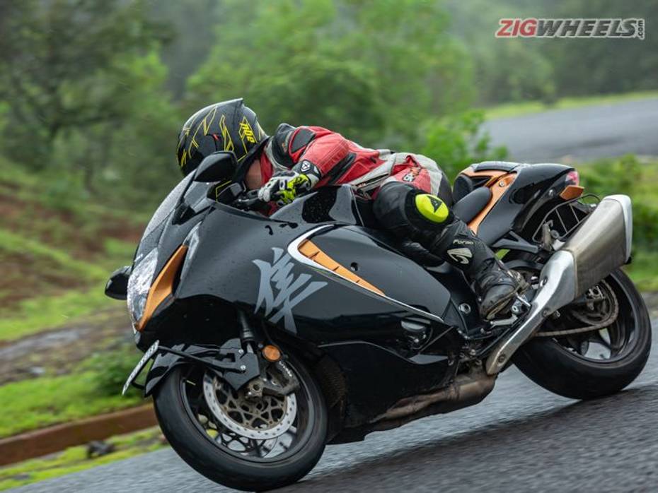 2021 Suzuki Hayabusa Road Test Review