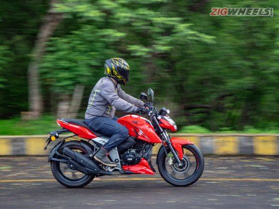 21 Tvs Apache Rtr 160 4v Review In Images Zigwheels