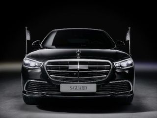 The Mercedes-Benz S-Class S680 Guard Armoured Sedan Gives VIPs Protection With Opulence