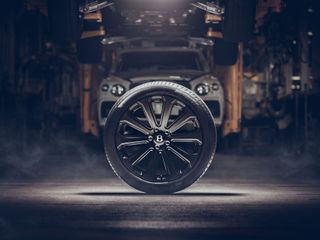 The Bentley Bentayga Can Be Teamed With The “World’s Largest Carbon Fibre Rim”