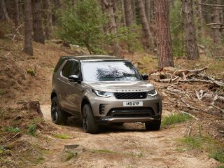 Facelifted Land Rover Discovery Now In India, And Here Are Five Things You Need To Know