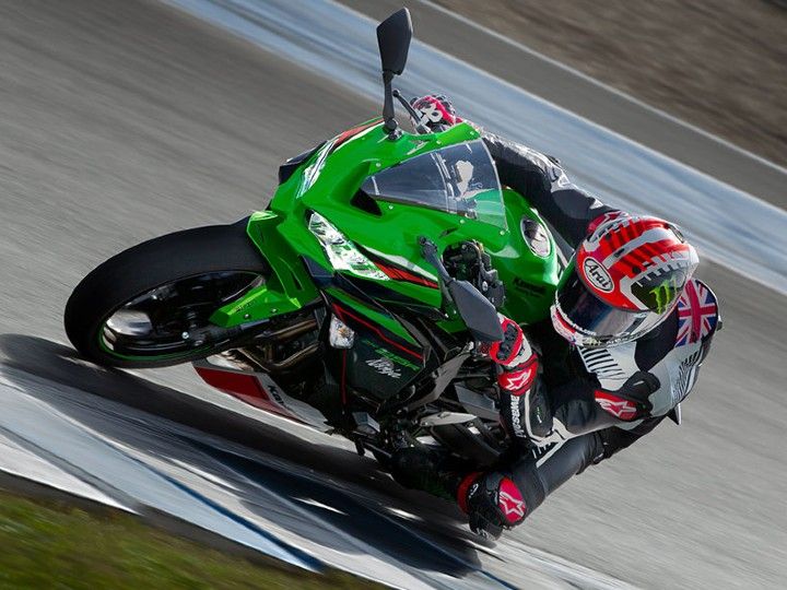2021 Kawasaki Ninja ZX-25R Unveiled With New Colours - ZigWheels