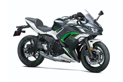 2021 Kawasaki Ninja 650 Breaks Cover - ZigWheels