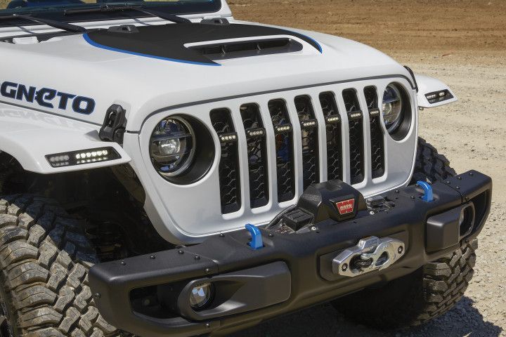 Jeep Magneto All-electric Wrangler Concept Revealed - ZigWheels