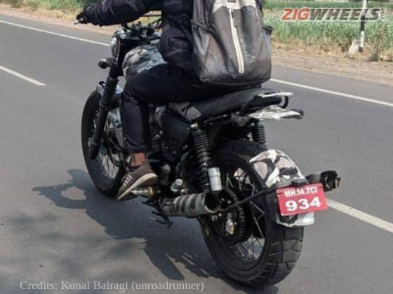 21 Yezdi Roadking Scrambler Spotted Testing Zigwheels