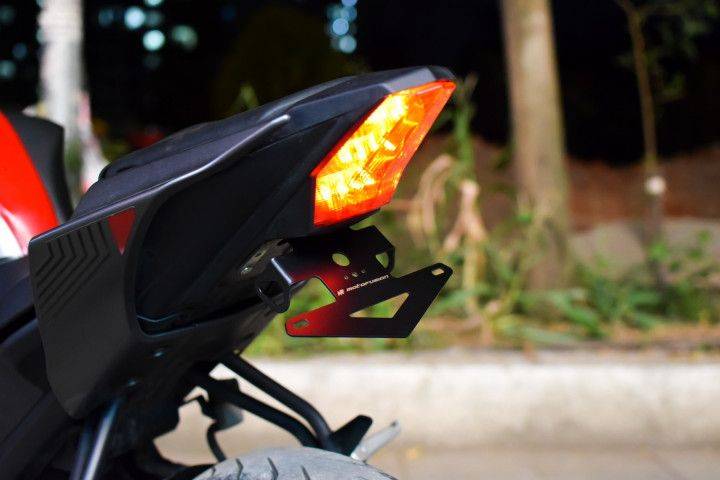 yamaha r15 tail tidy