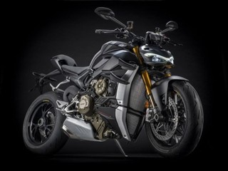 Stop Teasing Us Ducati, Just Bring The Streetfighter V4 Already Stop Teasing Us Ducati, Just Bring The Streetfighter V4 Already