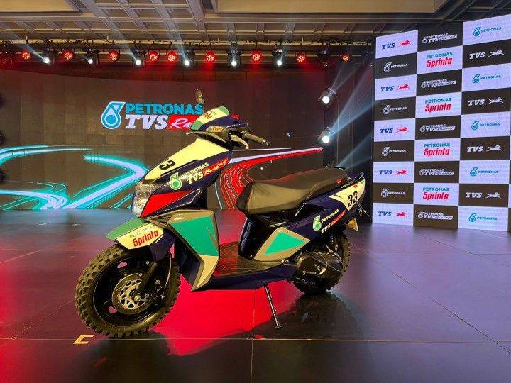 Petronas Partners With India’s First Factory Racing Team - ZigWheels