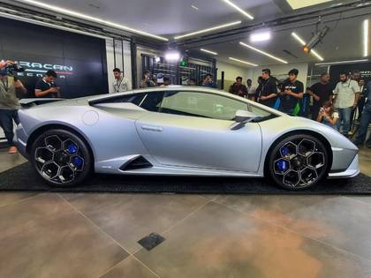 Lamborghini Huracan Tecnica India Launch Price Rs. 4.04 Crore