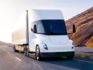 Tesla Semi Truck Delivers On Its Promise Of 800km Range With 37 Tonnes Of Freight!