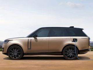 Range Rover Plug-in Hybrid Launched As A More Planet-friendly Alternative To The V8 Rangie