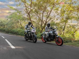 2021 Ducati Monster vs Triumph Street Triple RS Comparison Review: Battle For Middleweight Naked Supremacy