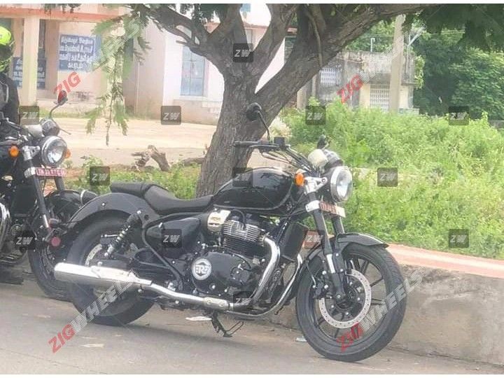 Royal Enfield Super Meteor 650 With Accessories Spotted Testing Again, India Launch Soon - Vimarsana News