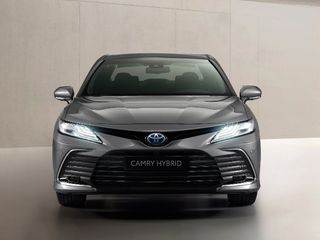 The Toyota Camry Hybrid Gets A Mid-life Refresh In India At Rs 41.70 Lakh