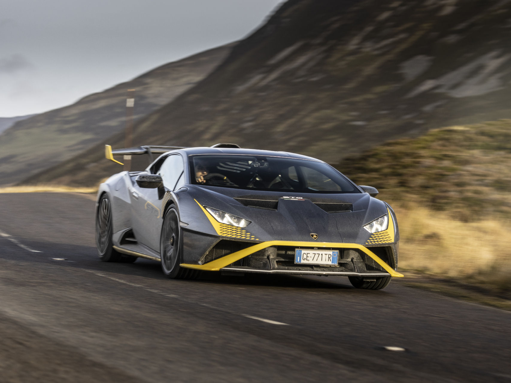 Automobili Lamborghini's Incredible 2021 In Terms Of Car Sales - ZigWheels