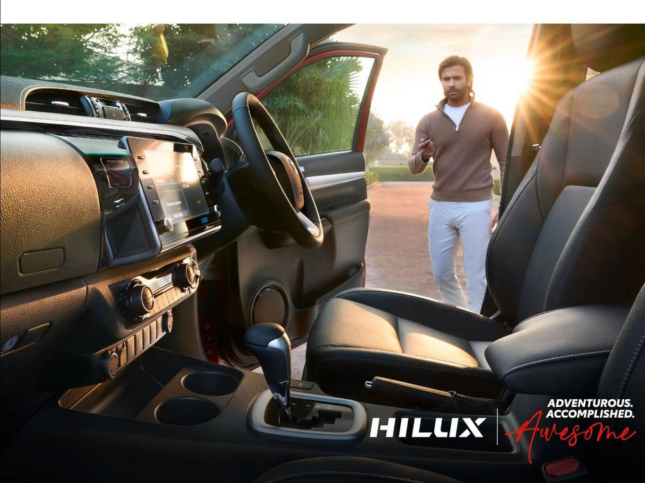 ZW-Toyota-Hilux-India-Interior