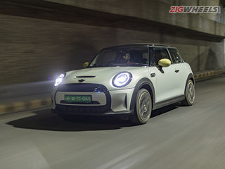 Mini Reopens Online Bookings For The Cooper SE At Rs 50.90 lakh