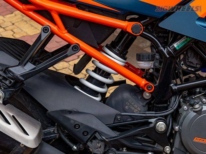 2022 KTM RC 390 Real-world Road Test Review: Improved For Daily Duties -  ZigWheels